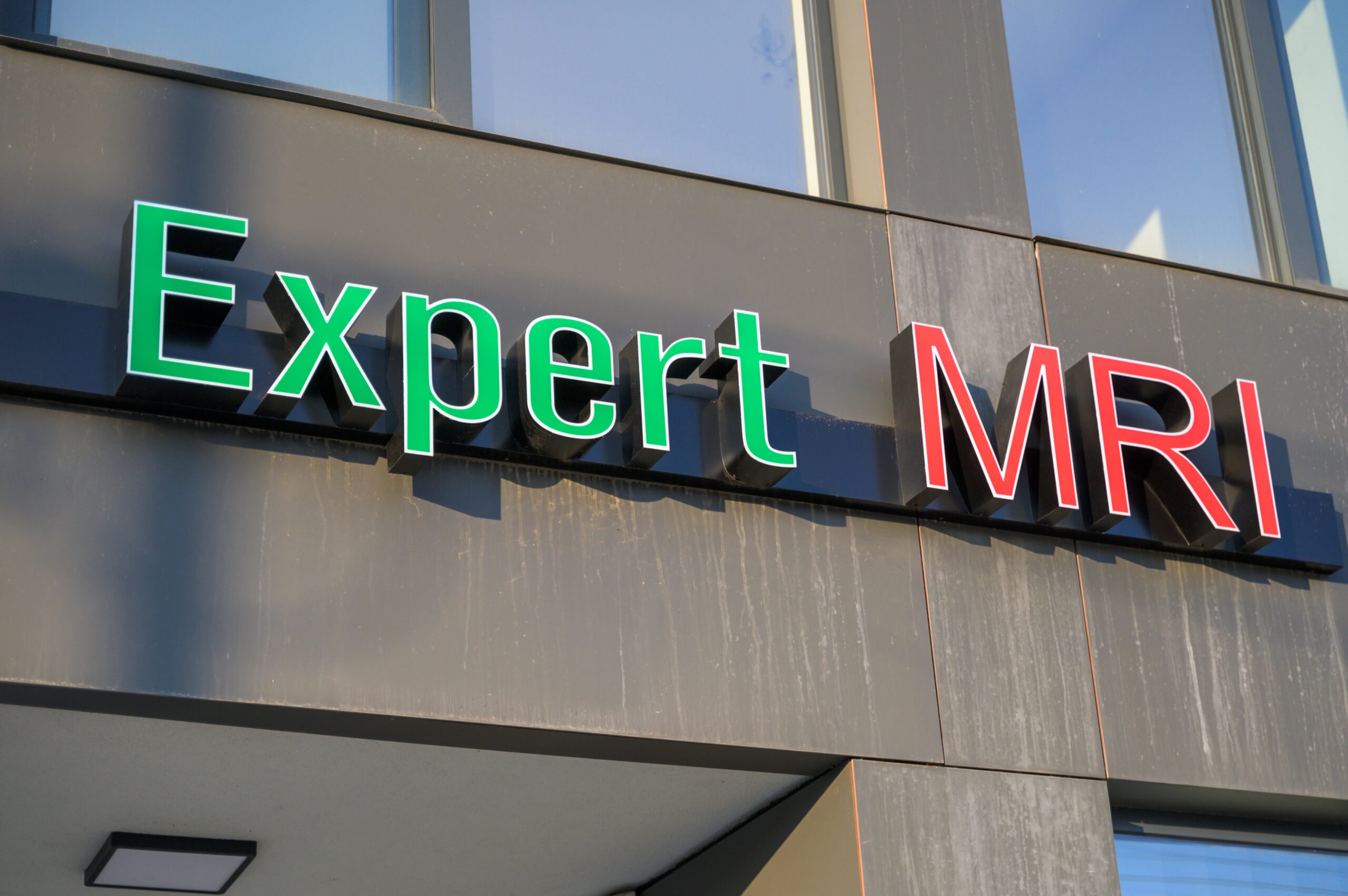 Expert MRI, Sremska Mitrovica: Magnetna rezonanca u Sremskoj Mitrovici